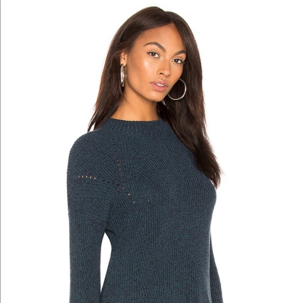 525 Balloon Sleeve Sweater